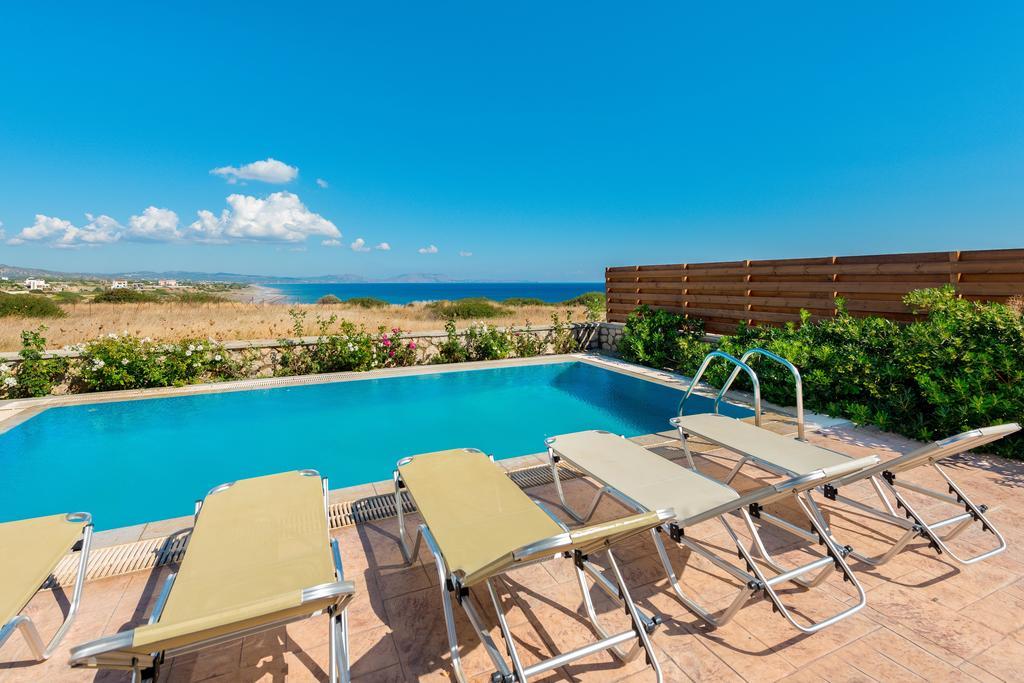 Olga Luxury Beach Front Villas Lakhaniá Camera foto