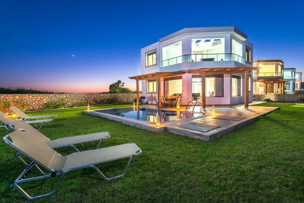 Olga Luxury Beach Front Villas Lakhaniá Esterno foto